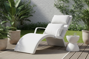 White Garden Lounge Chair